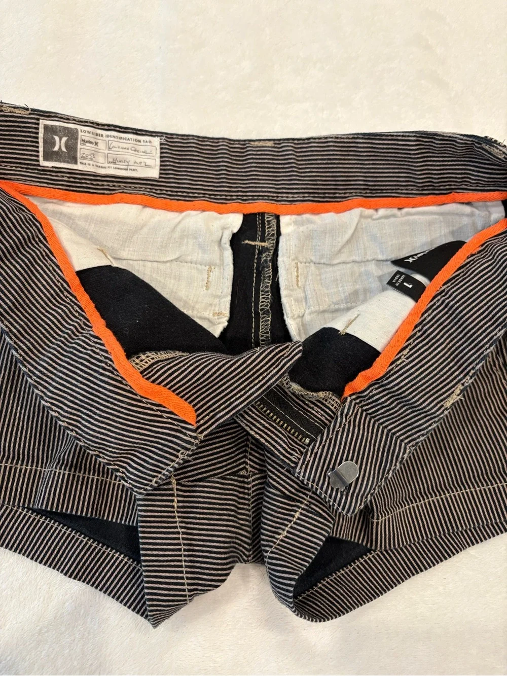 Hurley Low Rise striped shorts/ Y2K Classic Fit Low-rise - Picture 3 of 9